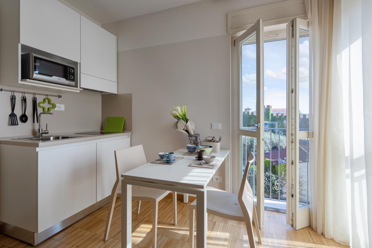 Vialeromadodici Rooms & Apartments Lazise Luaran gambar