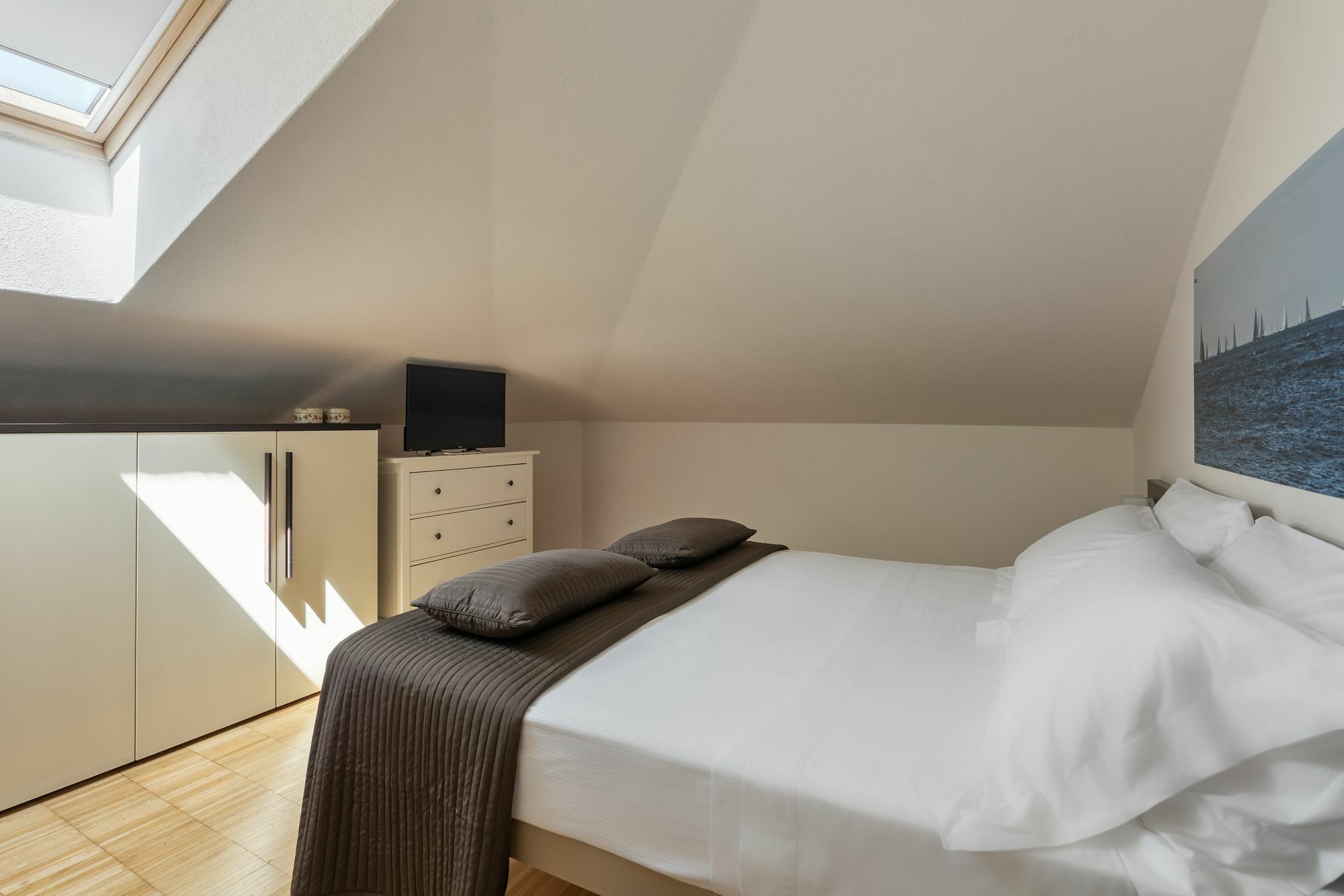 Vialeromadodici Rooms & Apartments Lazise Luaran gambar