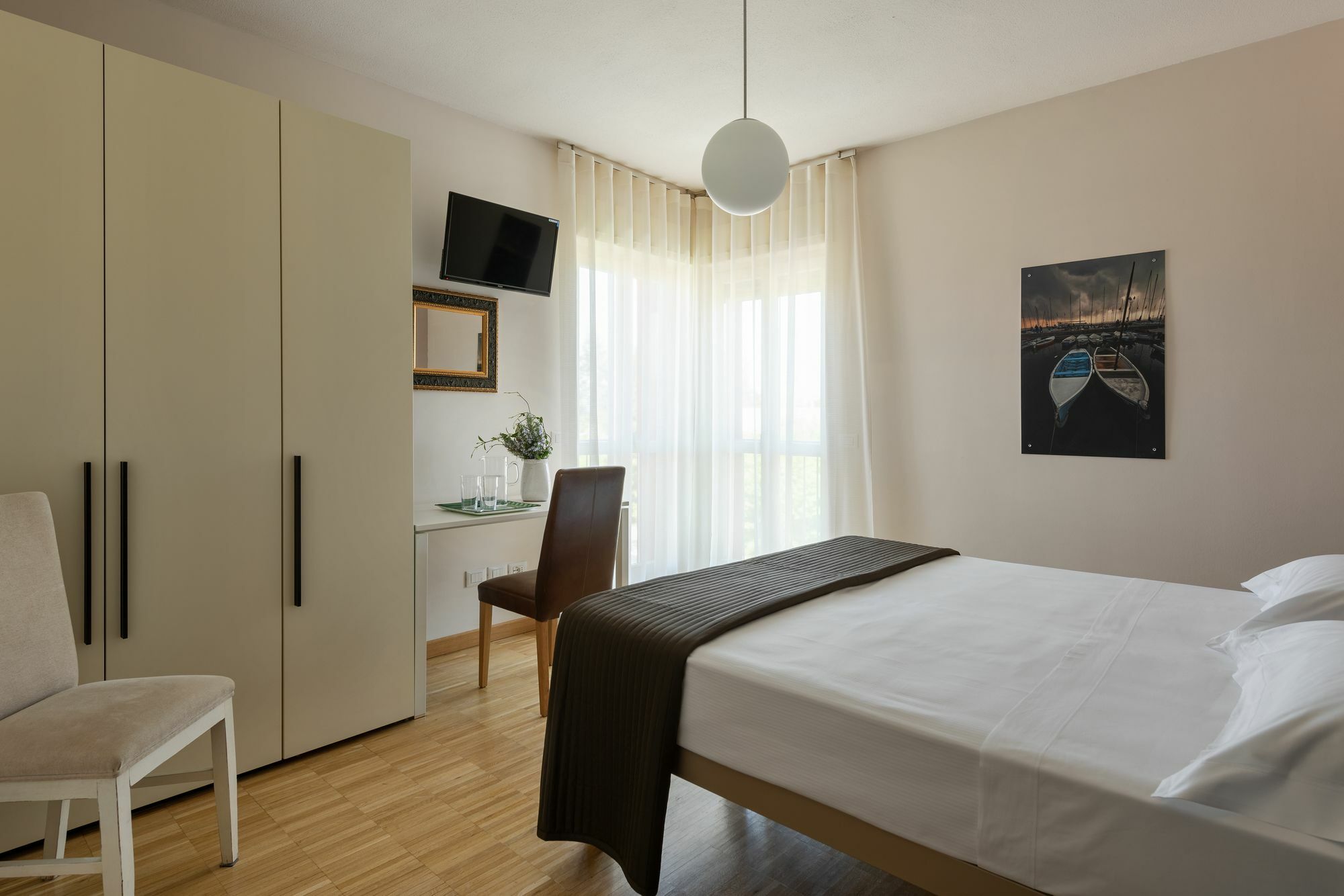 Vialeromadodici Rooms & Apartments Lazise Luaran gambar